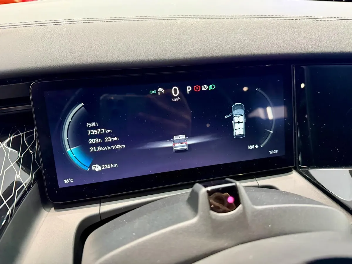 2022 Zeekr 009 BEV 116KWH,autocango,china used car exporter,china ev exporter,chinese used car exporter,chinese used ev exporter