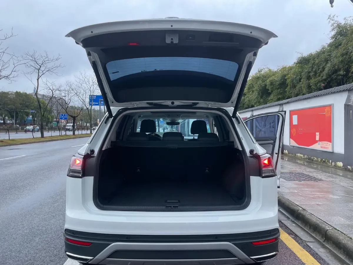 2023 Volkswagen Tayron 1.4T 150HP L4 7DCT,autocango,china used car exporter,china ev exporter,chinese used car exporter,chinese used ev exporter