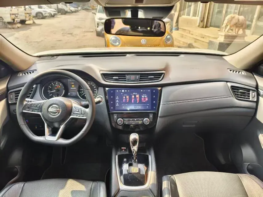 2021 Nissan X-Trail 2.0L 151HP L4 CVT,autocango,china used car exporter,china ev exporter,chinese used car exporter,chinese used ev exporter