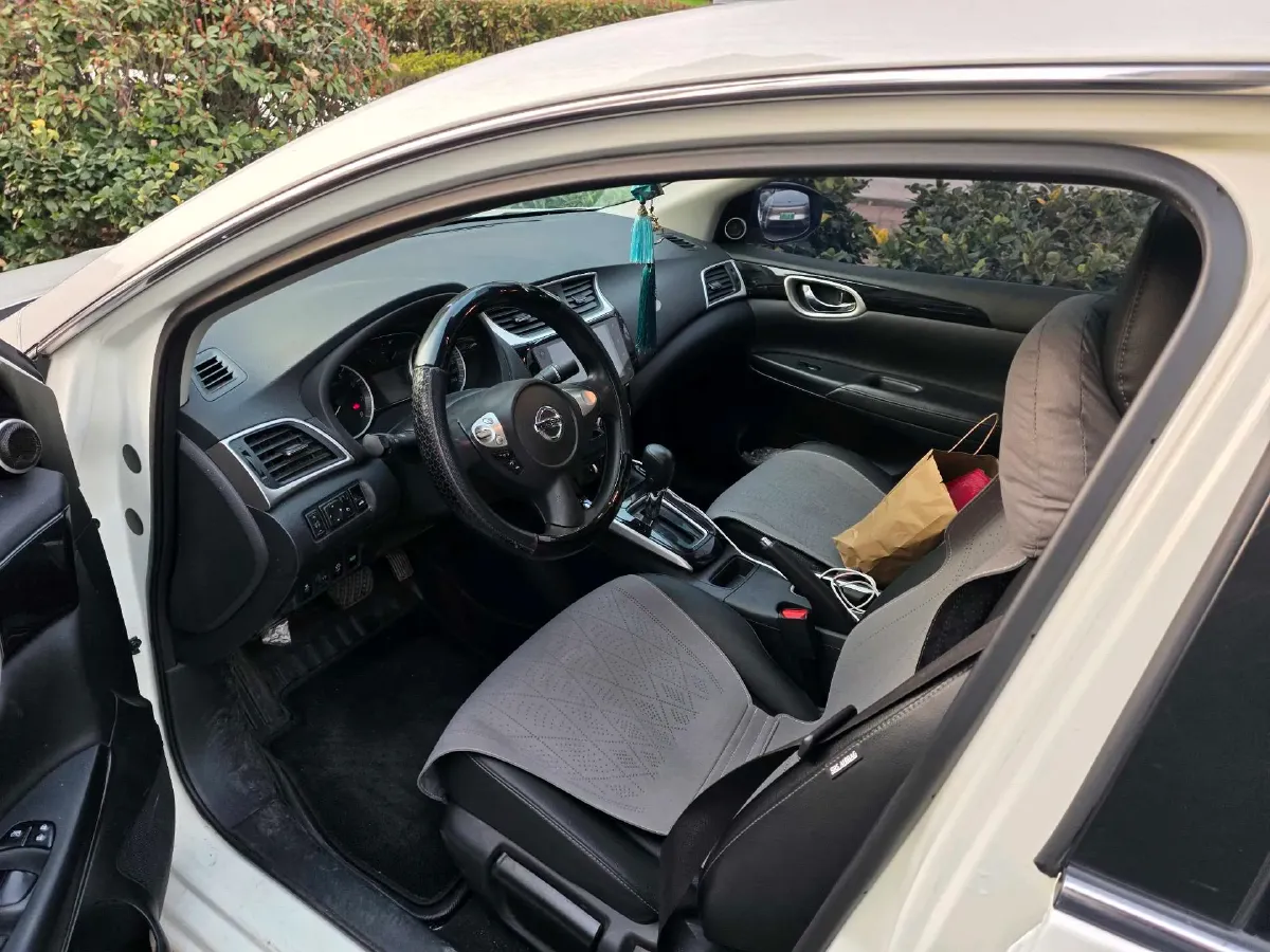 2022 Nissan Sylphy 1.6L 122HP L4 CVT,autocango,china used car exporter,china ev exporter,chinese used car exporter,chinese used ev exporter