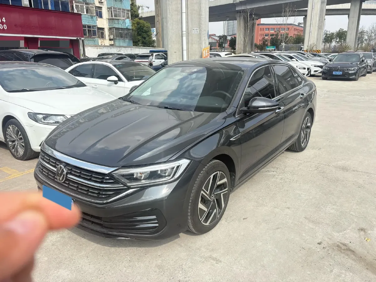 2023 Volkswagen Sagitar 1.4T 150HP L4 7DCT,autocango,china used car exporter,china ev exporter,chinese used car exporter,chinese used ev exporter