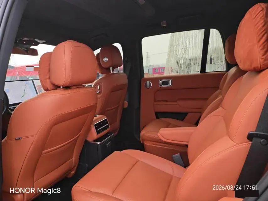 2024 Toyota Granvia 2.5L 189HP L4 E-CVT Hybrid,autocango,china used car exporter,china ev exporter,chinese used car exporter,chinese used ev exporter