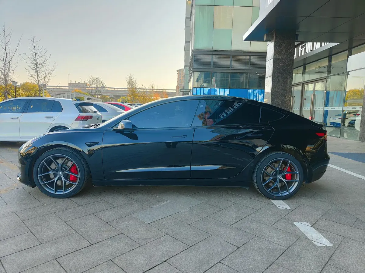 2021 Tesla Model 3 BEV 76.8KWH,autocango,china used car exporter,china ev exporter,chinese used car exporter,chinese used ev exporter