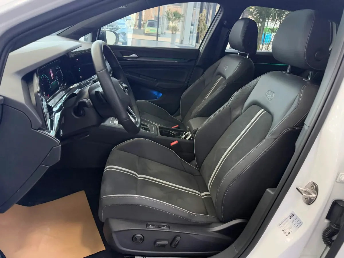 2021 Volkswagen Golf 1.4T 150HP L4 7DCT,autocango,china used car exporter,china ev exporter,chinese used car exporter,chinese used ev exporter