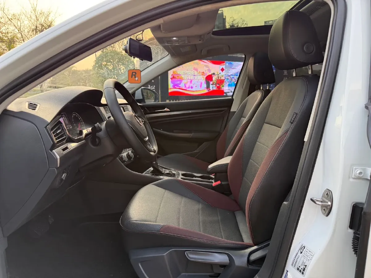 2019 MAXUS T60 2.0T 218HP L4 6AT,autocango,china used car exporter,china ev exporter,chinese used car exporter,chinese used ev exporter