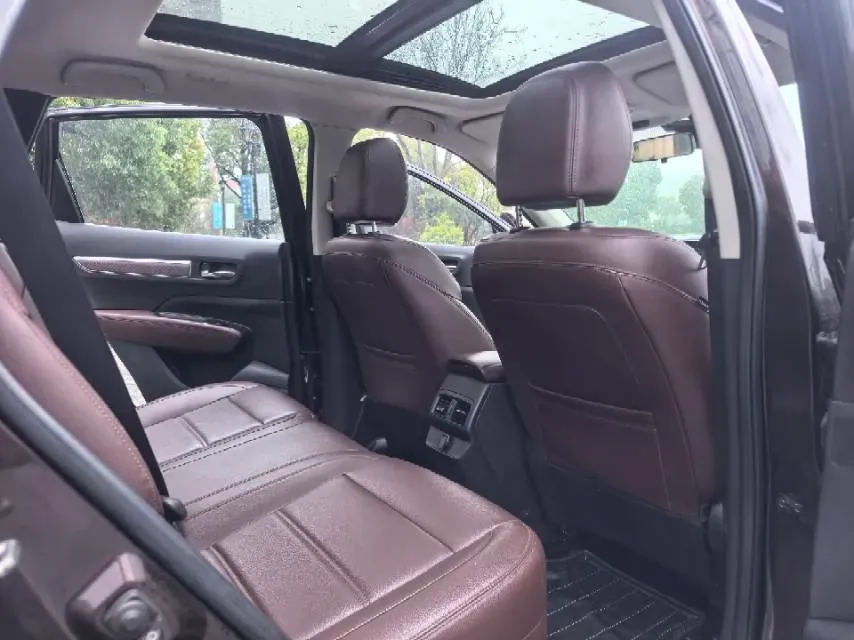 2018 Renault Koleos 2.0L 150HP L4 CVT,autocango,china used car exporter,china ev exporter,chinese used car exporter,chinese used ev exporter