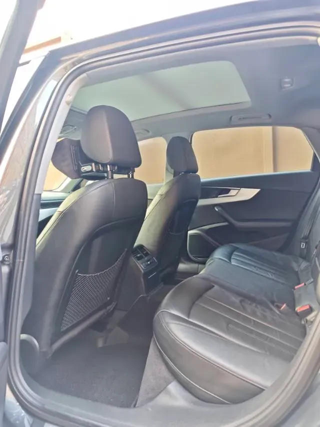 2019 Audi A4L 2.0T 190HP L4 7DCT,autocango,china used car exporter,china ev exporter,chinese used car exporter,chinese used ev exporter