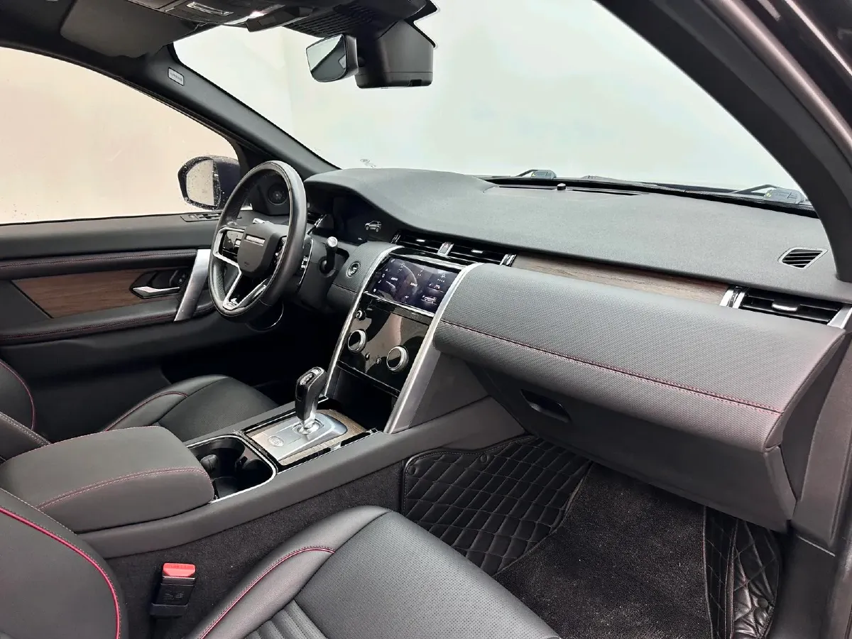 2021 Land Rover Discovery Sport 2.0T 249HP L4 9AT,autocango,china used car exporter,china ev exporter,chinese used car exporter,chinese used ev exporter