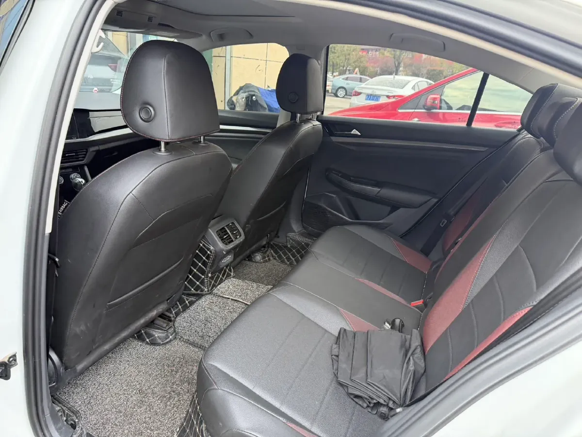 2021 Volkswagen Bora 1.5L 113HP L4 6AT,autocango,china used car exporter,china ev exporter,chinese used car exporter,chinese used ev exporter