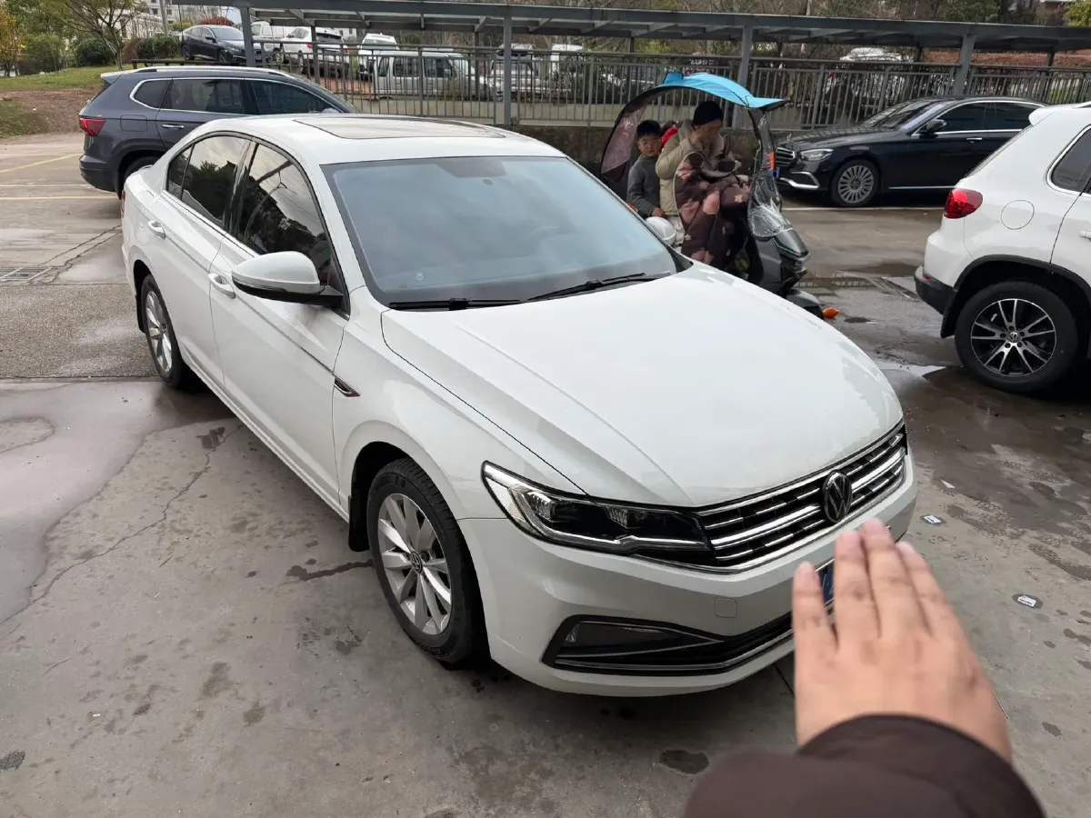 2021 Volkswagen Bora 1.5L 113HP L4 6AT,autocango,china used car exporter,china ev exporter,chinese used car exporter,chinese used ev exporter