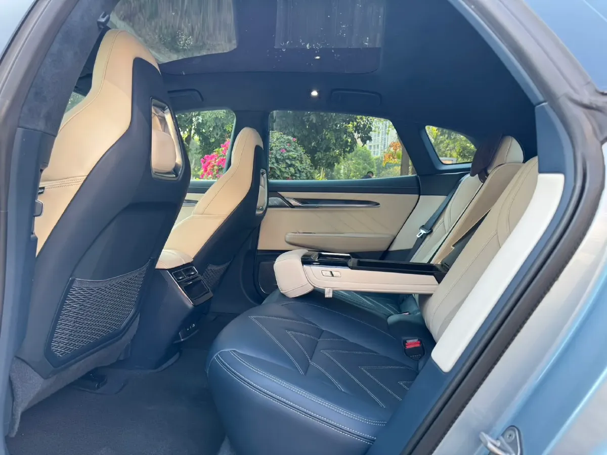 2021 Zeekr 001 BEV 86KWH,autocango,china used car exporter,china ev exporter,chinese used car exporter,chinese used ev exporter