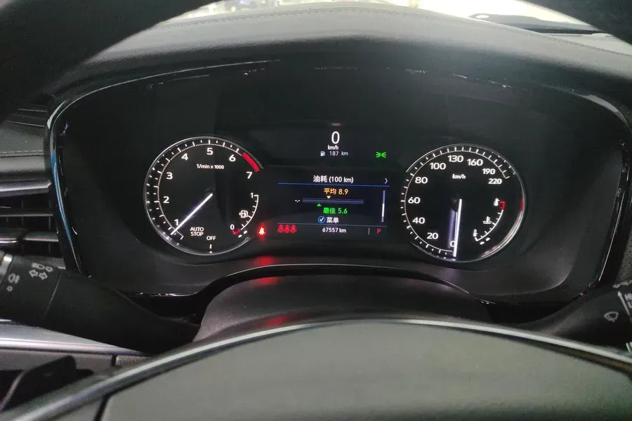 2022 Cadillac XT5 2.0T 237HP L4 9AT,autocango,china used car exporter,china ev exporter,chinese used car exporter,chinese used ev exporter