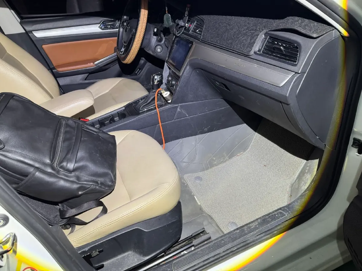 2018 Volkswagen Lamando 1.4T 131HP L4 7DCT,autocango,china used car exporter,china ev exporter,chinese used car exporter,chinese used ev exporter