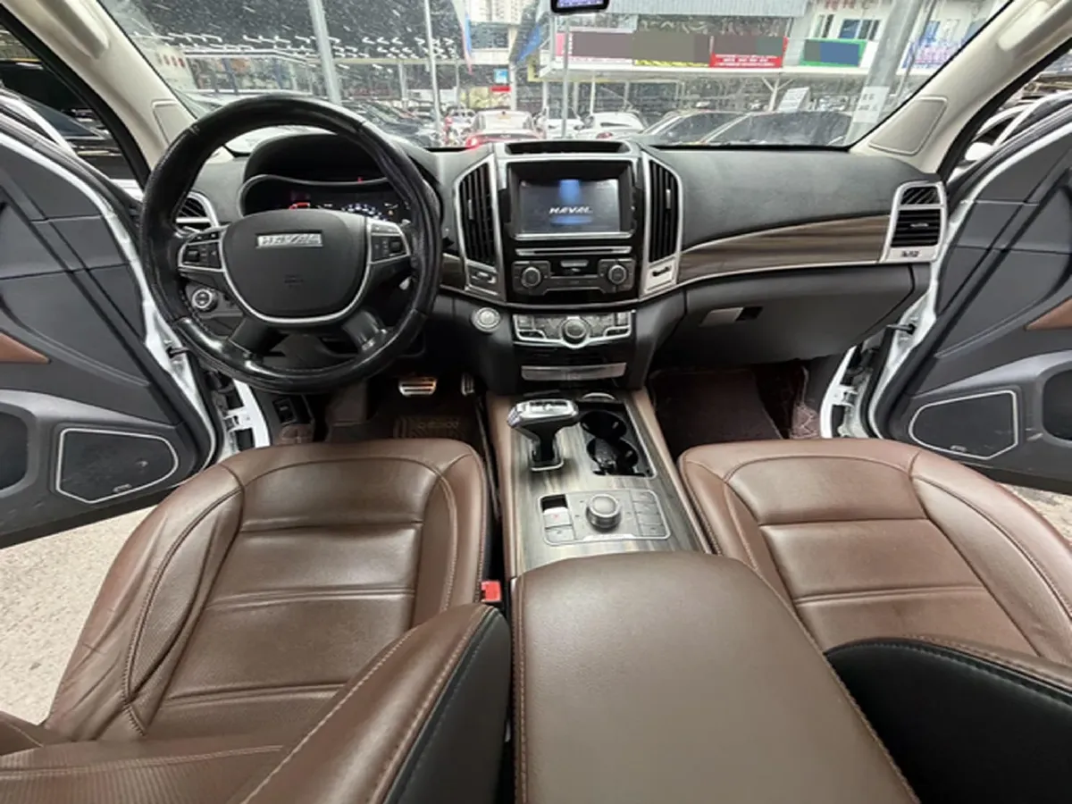 2017 Haval H9 2.0T 252HP L4 8AT,autocango,china used car exporter,china ev exporter,chinese used car exporter,chinese used ev exporter