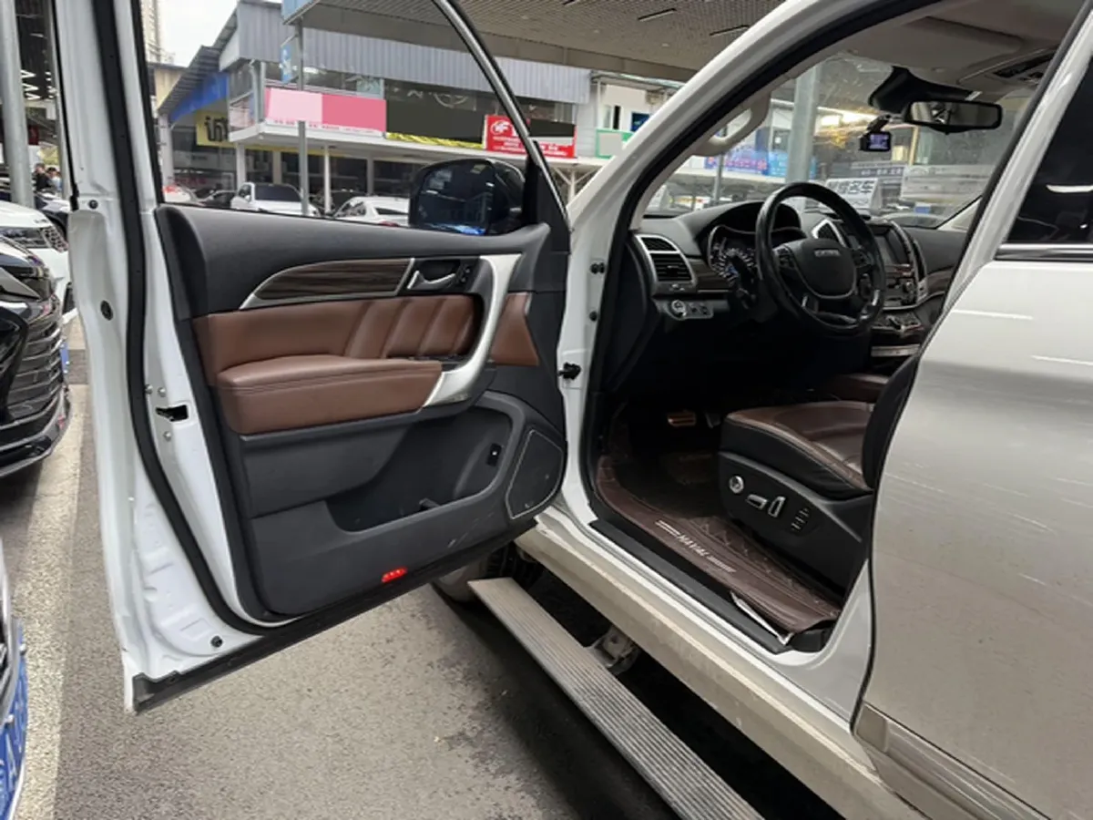 2017 Haval H9 2.0T 252HP L4 8AT,autocango,china used car exporter,china ev exporter,chinese used car exporter,chinese used ev exporter