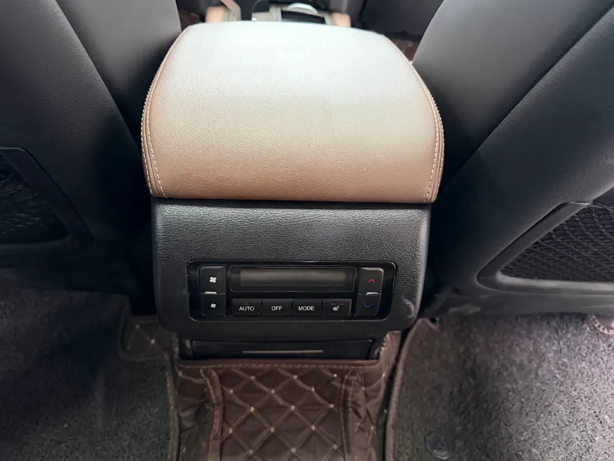 2017 Haval H9 2.0T 252HP L4 8AT,autocango,china used car exporter,china ev exporter,chinese used car exporter,chinese used ev exporter