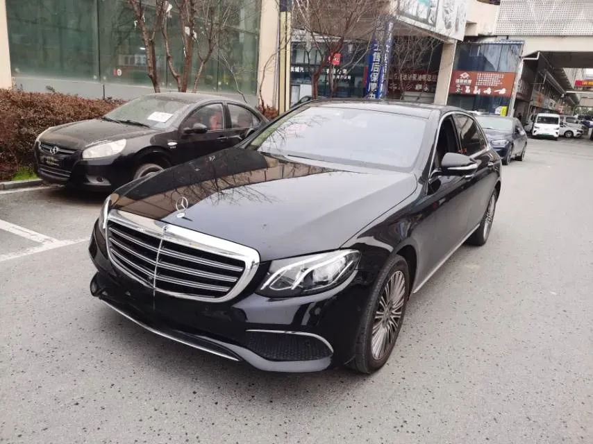 2020 Mercedes-Benz E Class 2.0T 258HP L4 9AT,autocango,china used car exporter,china ev exporter,chinese used car exporter,chinese used ev exporter