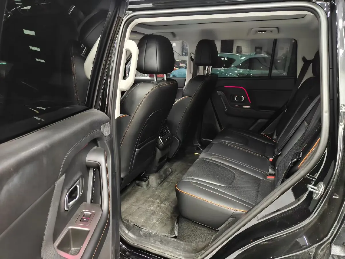 2025 Jetour Traveller 1.5T 184HP L4 7DCT,autocango,china used car exporter,china ev exporter,chinese used car exporter,chinese used ev exporter