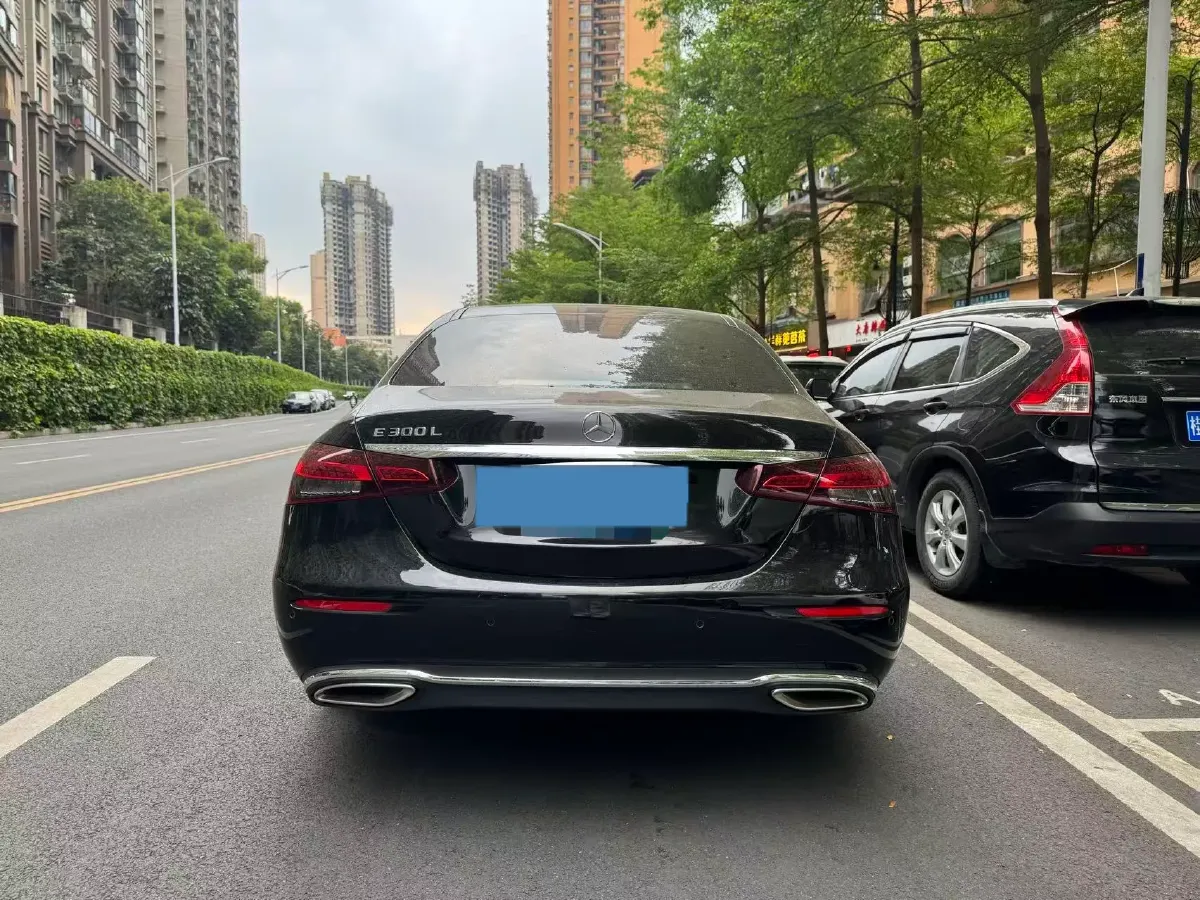 2021 Mercedes-Benz E Class 2.0T 258HP L4 9AT,autocango,china used car exporter,china ev exporter,chinese used car exporter,chinese used ev exporter