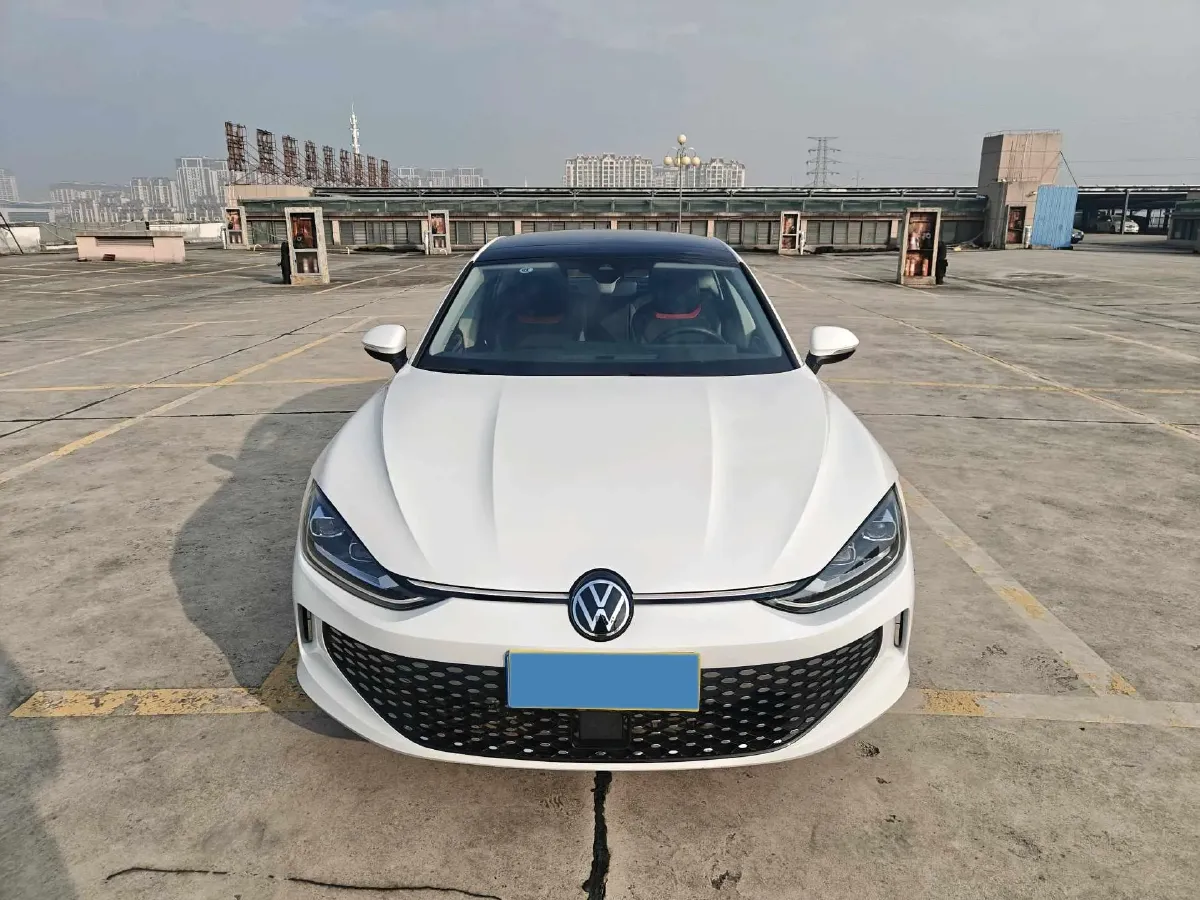 2024 Volkswagen Lamando 1.4T 150HP L4 7DCT,autocango,china used car exporter,china ev exporter,chinese used car exporter,chinese used ev exporter