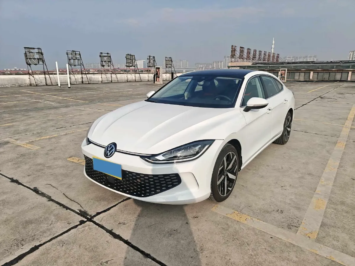 2024 Volkswagen Lamando 1.4T 150HP L4 7DCT,autocango,china used car exporter,china ev exporter,chinese used car exporter,chinese used ev exporter