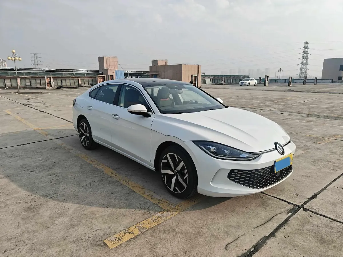 2024 Volkswagen Lamando 1.4T 150HP L4 7DCT,autocango,china used car exporter,china ev exporter,chinese used car exporter,chinese used ev exporter