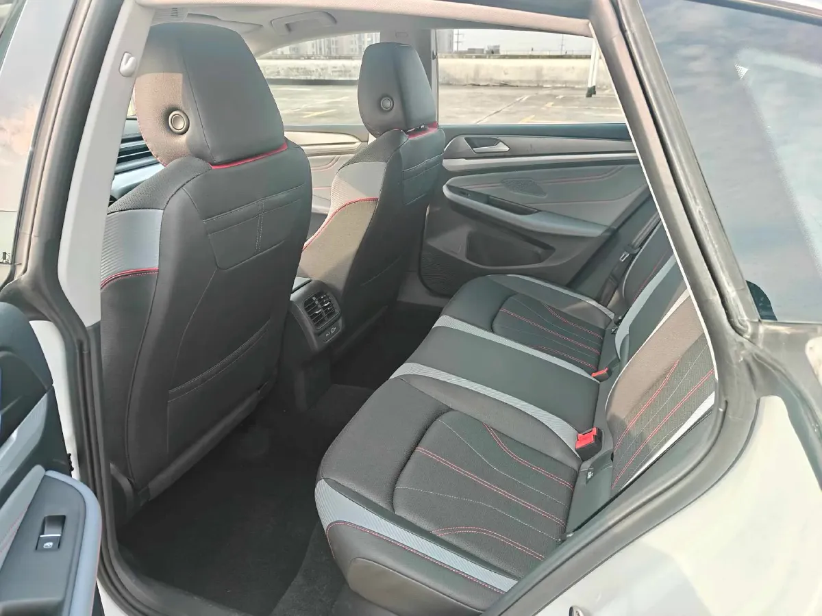 2024 Volkswagen Lamando 1.4T 150HP L4 7DCT,autocango,china used car exporter,china ev exporter,chinese used car exporter,chinese used ev exporter