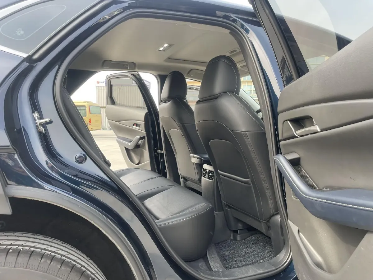 2022 Mazda CX-30 2.0L 158HP L4 6AT,autocango,china used car exporter,china ev exporter,chinese used car exporter,chinese used ev exporter