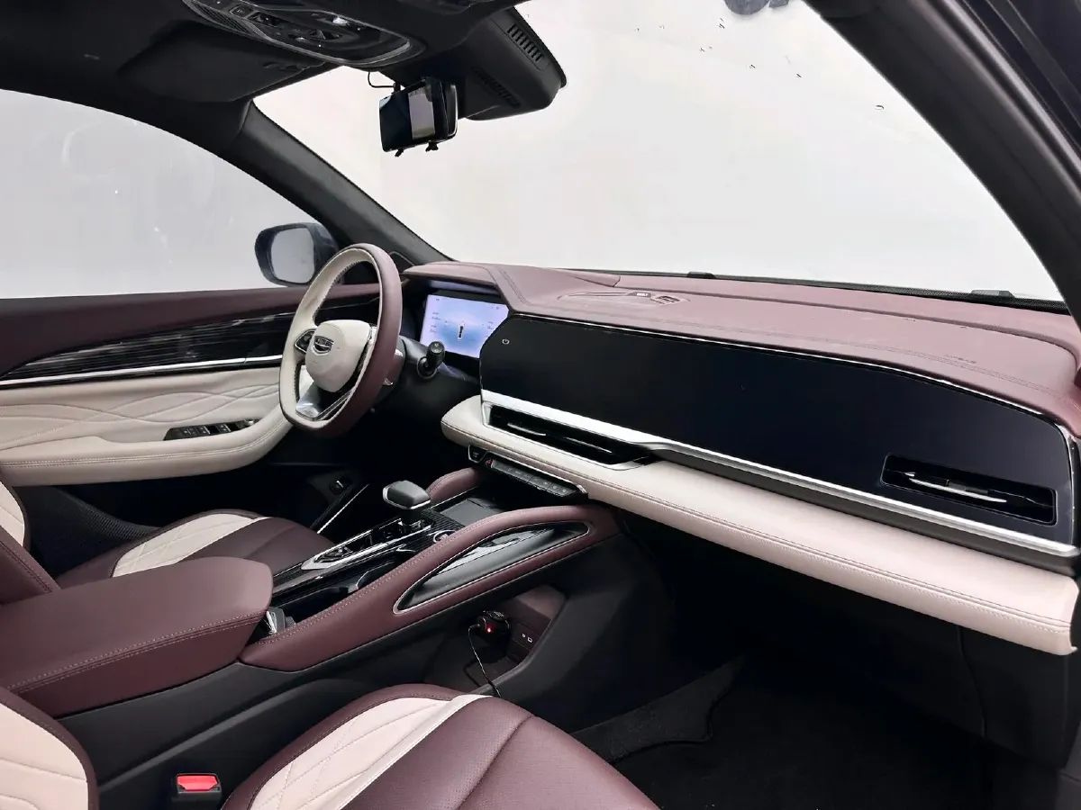 2024 Geely Monjaro 2.0T 238HP L4 8AT,autocango,china used car exporter,china ev exporter,chinese used car exporter,chinese used ev exporter