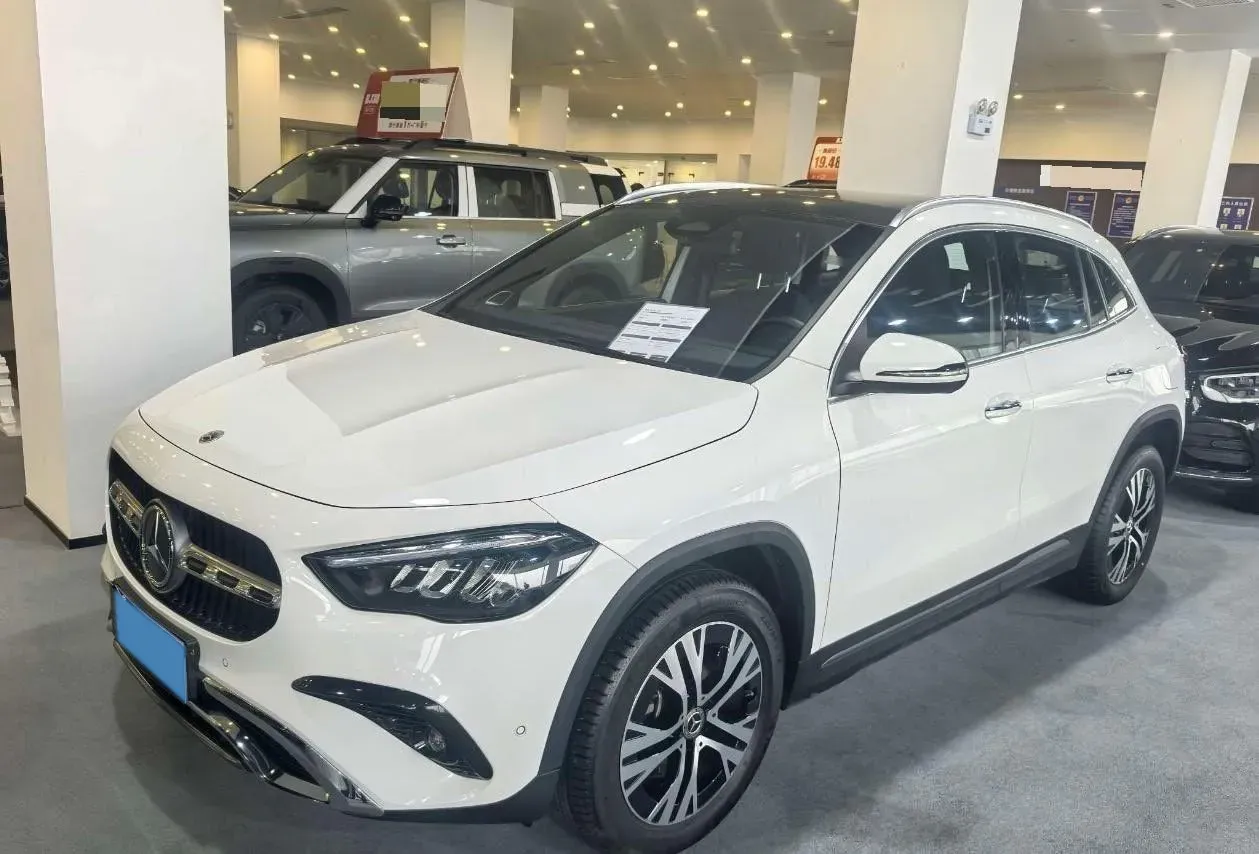 2024 Mercedes-Benz GLA Class 2.0T 190HP L4 8DCT,autocango,china used car exporter,china ev exporter,chinese used car exporter,chinese used ev exporter