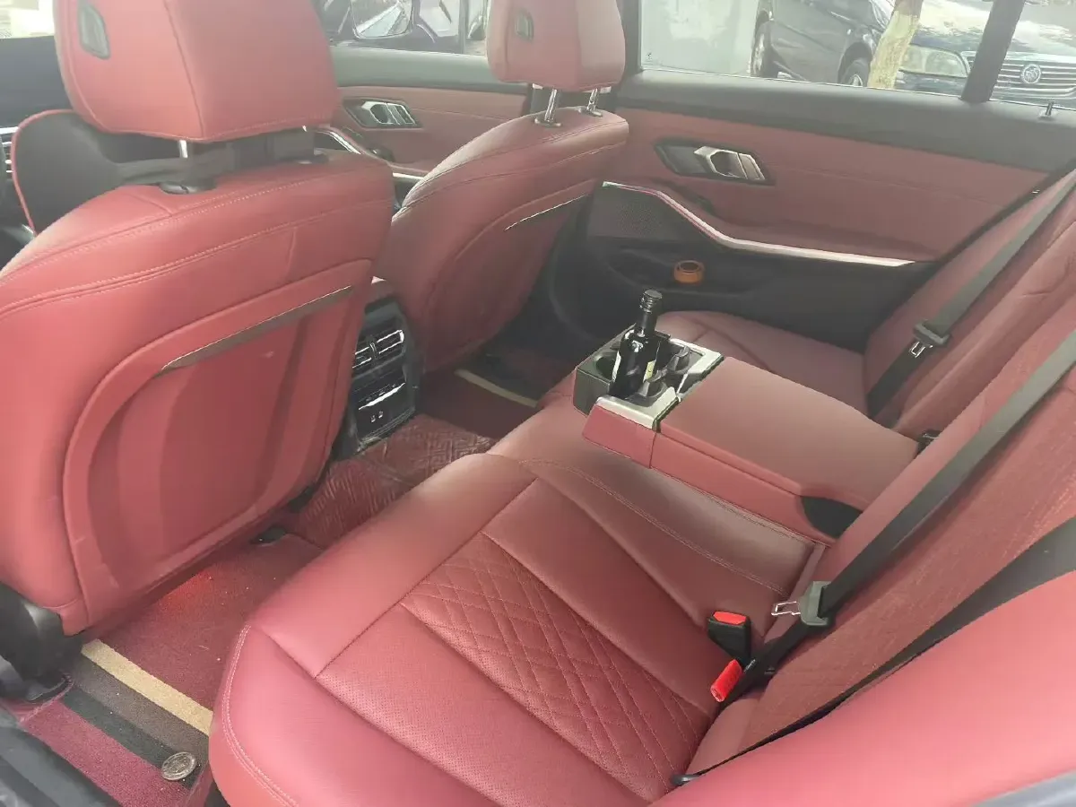 2024 BMW i3 BEV 70KWH,autocango,china used car exporter,china ev exporter,chinese used car exporter,chinese used ev exporter