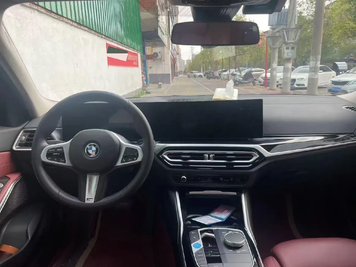 2024 BMW i3 BEV 70KWH,autocango,china used car exporter,china ev exporter,chinese used car exporter,chinese used ev exporter