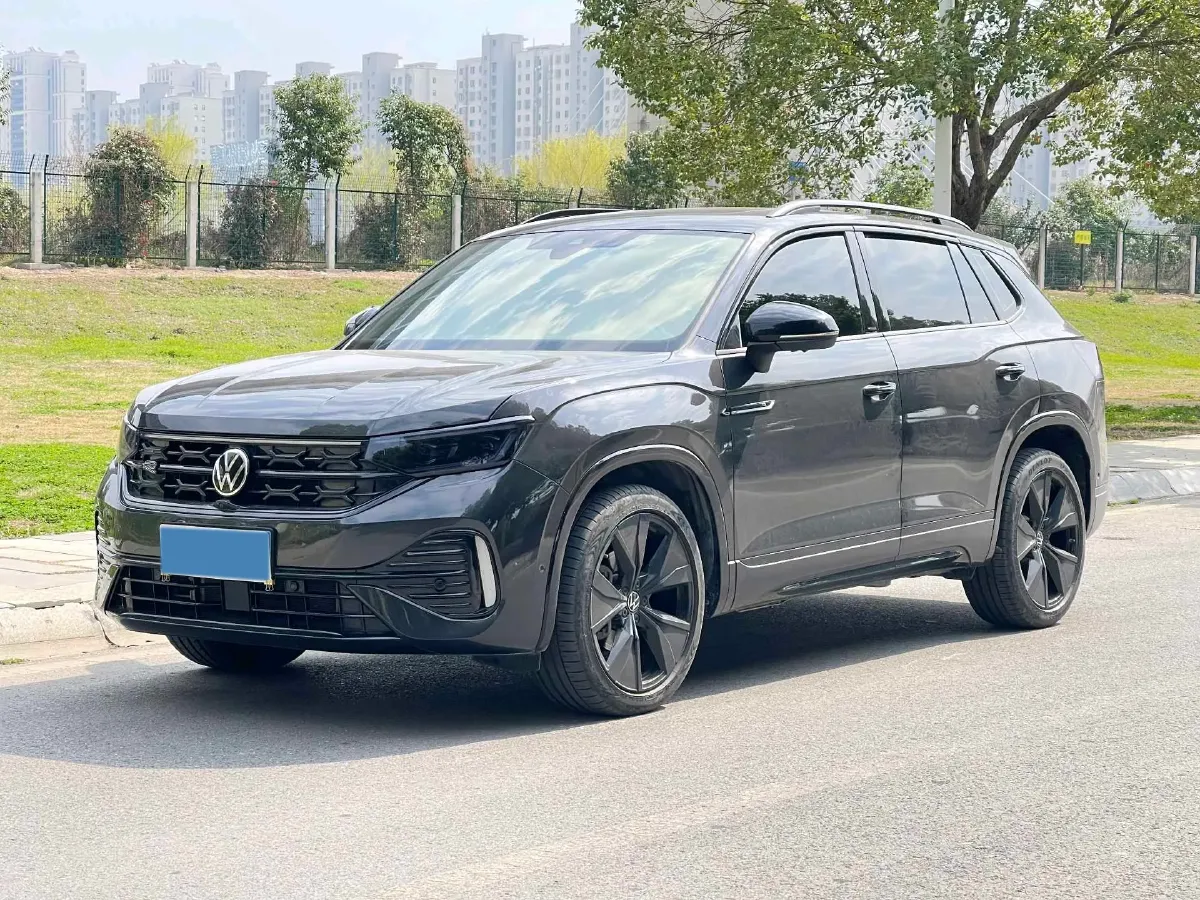 2023 Volkswagen Tayron 2.0T 220HP L4 7DCT,autocango,china used car exporter,china ev exporter,chinese used car exporter,chinese used ev exporter