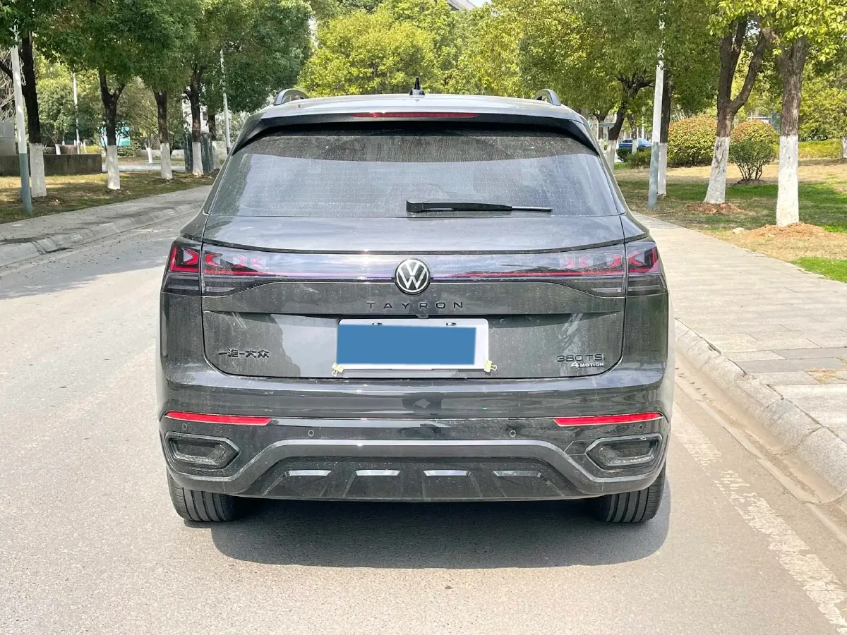 2023 Volkswagen Tayron 2.0T 220HP L4 7DCT,autocango,china used car exporter,china ev exporter,chinese used car exporter,chinese used ev exporter