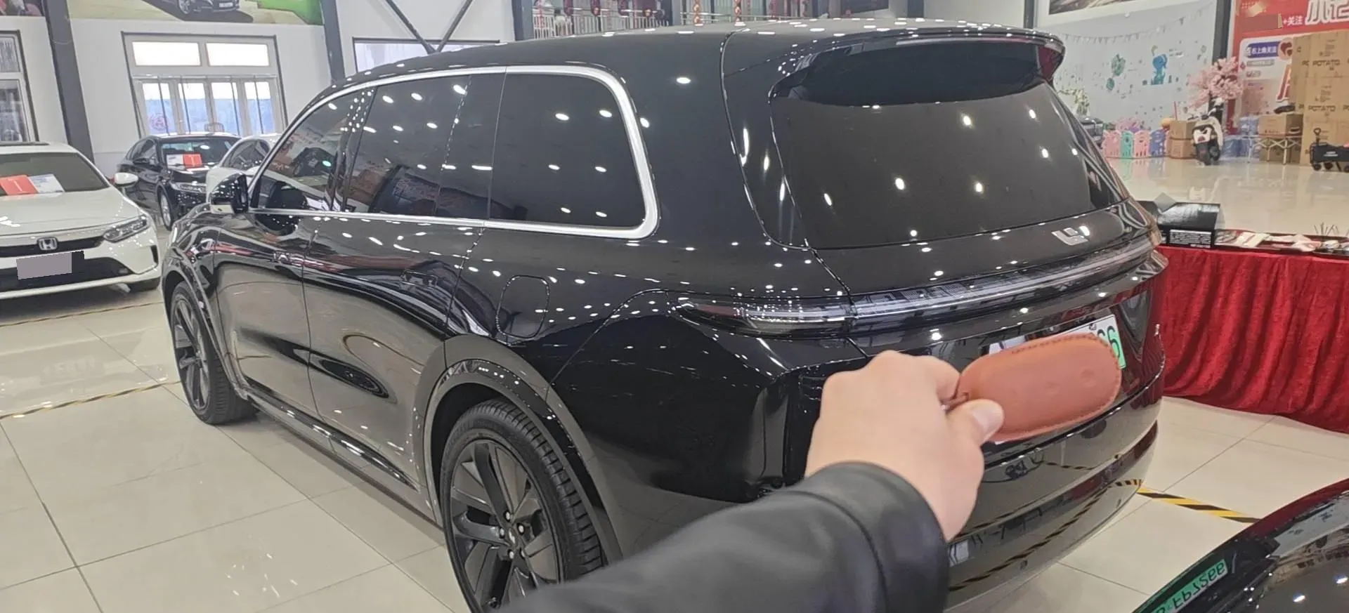 2023 Li L9 Range Extended 154HP REEV 42.6KWH,autocango,china used car exporter,china ev exporter,chinese used car exporter,chinese used ev exporter