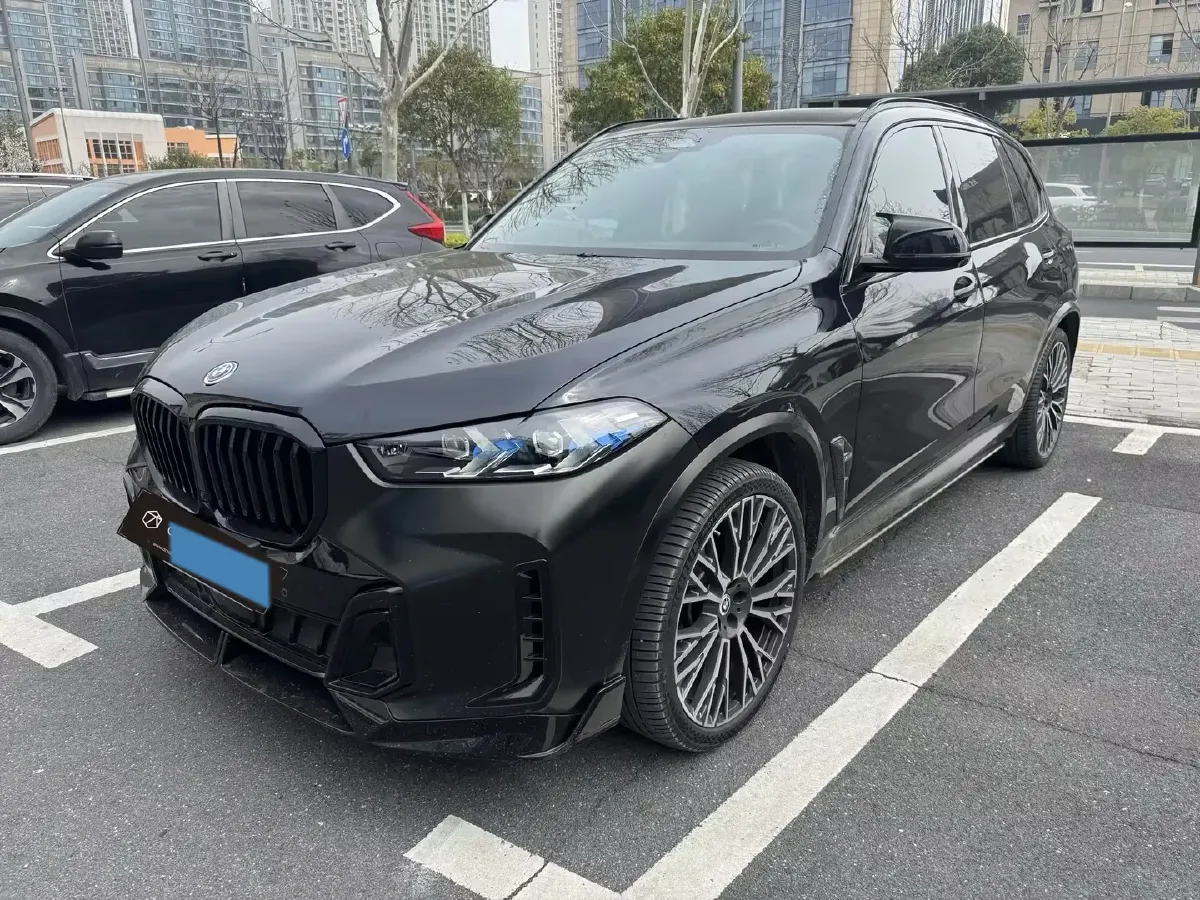 2023 BMW X5 3.0T 381HP L6 8AT,autocango,china used car exporter,china ev exporter,chinese used car exporter,chinese used ev exporter