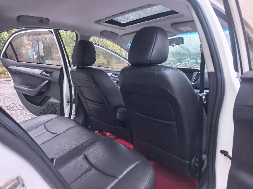 2018 Roewe 360 1.5L 116HP L4 4AT,autocango,china used car exporter,china ev exporter,chinese used car exporter,chinese used ev exporter