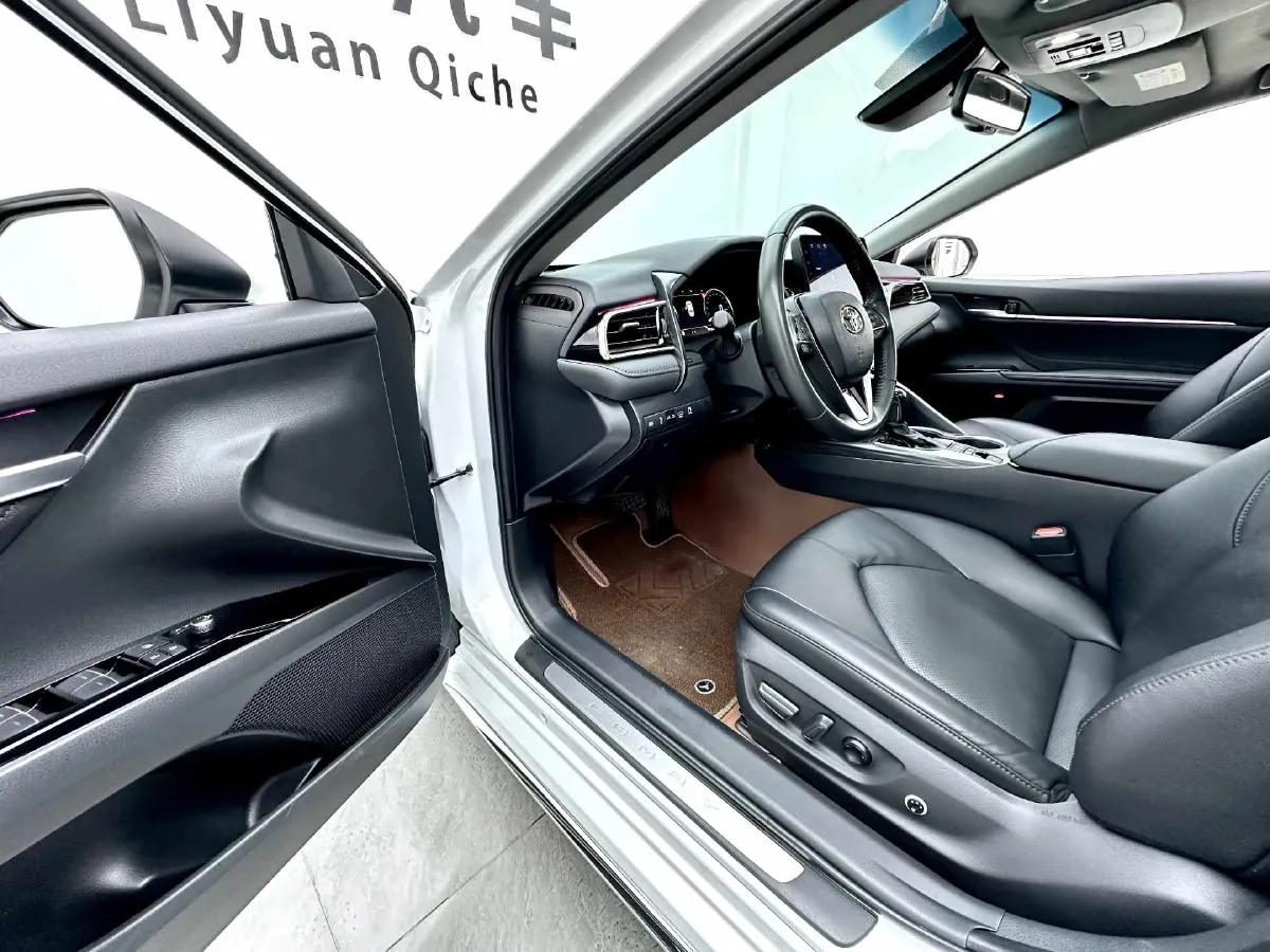 2023 Toyota Camry 2.5L 178HP L4 E-CVT Hybrid,autocango,china used car exporter,china ev exporter,chinese used car exporter,chinese used ev exporter