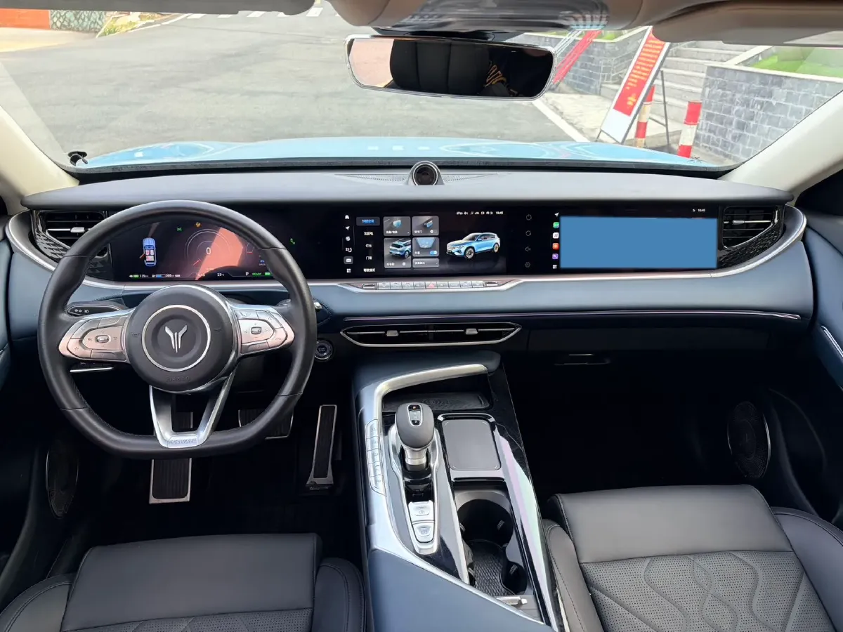 2021 Voyah FREE Range Extended 109HP REEV 33KWH,autocango,china used car exporter,china ev exporter,chinese used car exporter,chinese used ev exporter