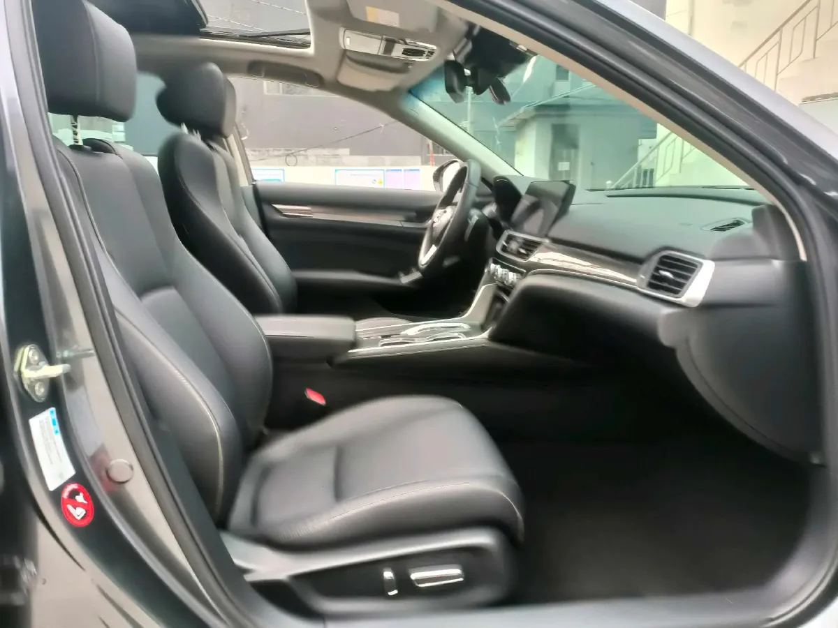 2022 Honda Accord 2.0L 146HP L4 E-CVT Hybrid,autocango,china used car exporter,china ev exporter,chinese used car exporter,chinese used ev exporter