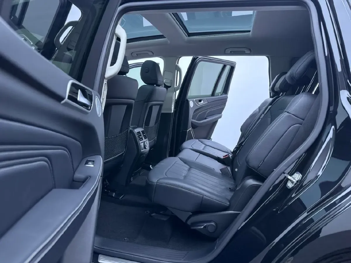 2021 Beijing BJ90 3.0T 333HP V6 9AT,autocango,china used car exporter,china ev exporter,chinese used car exporter,chinese used ev exporter