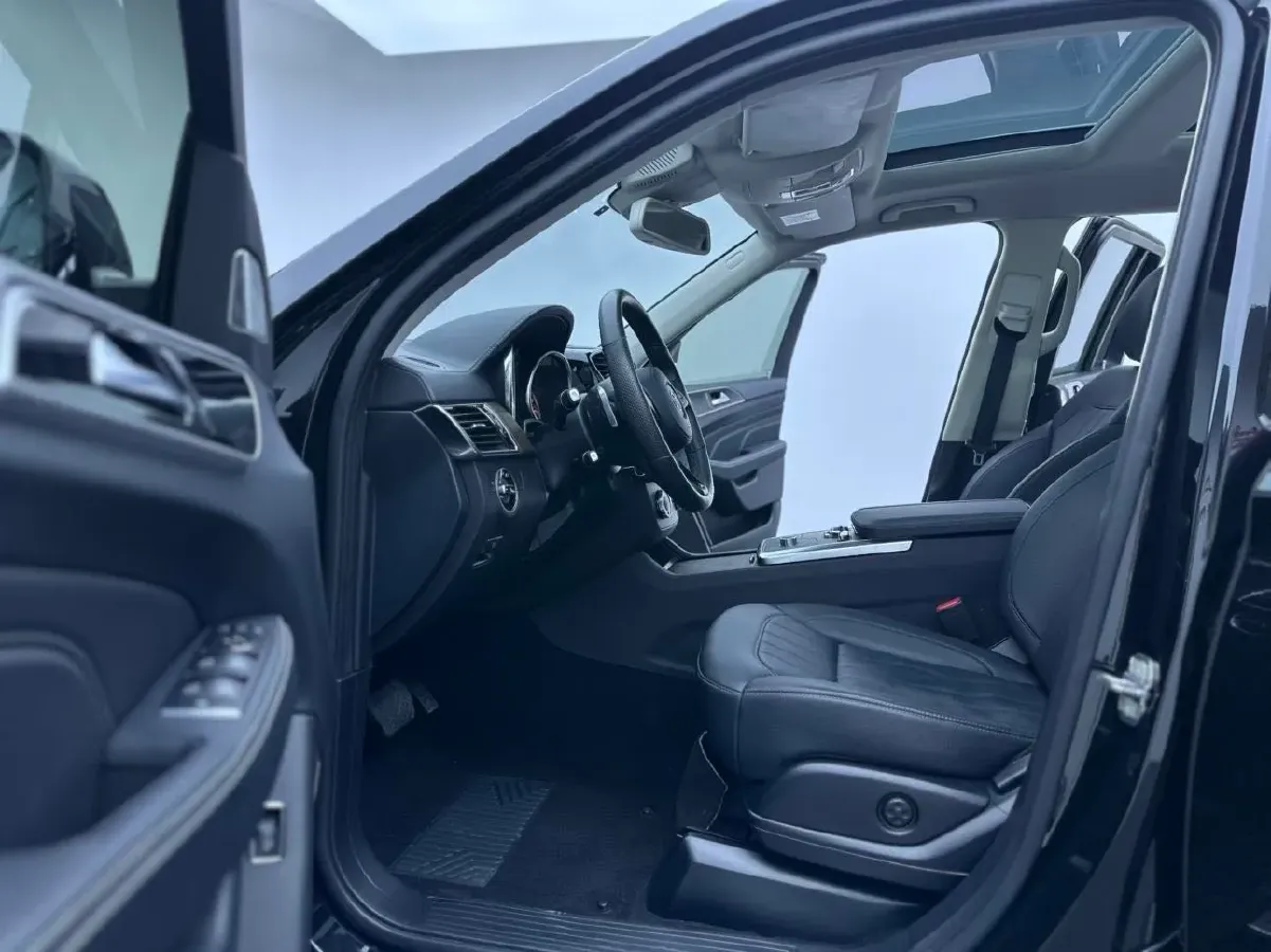 2021 Beijing BJ90 3.0T 333HP V6 9AT,autocango,china used car exporter,china ev exporter,chinese used car exporter,chinese used ev exporter