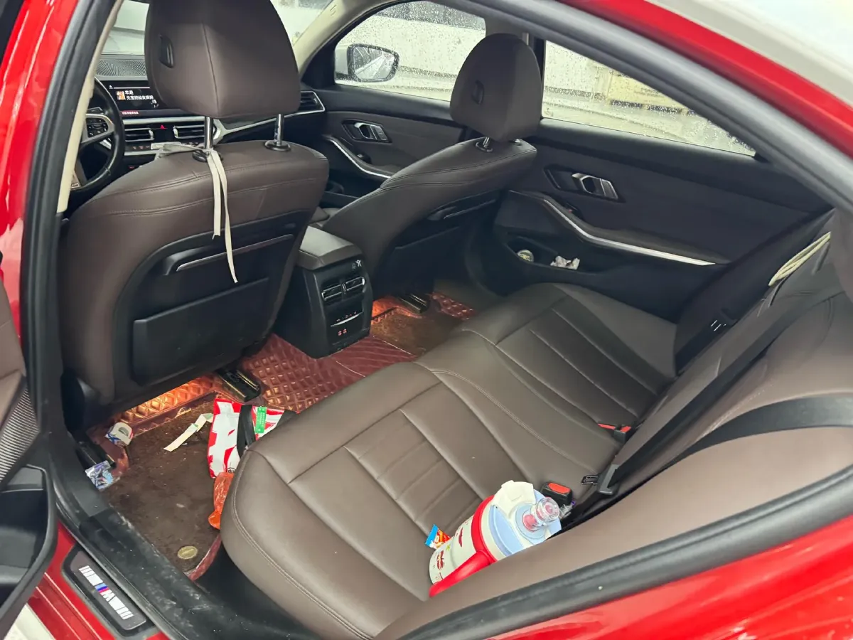 2021 BMW 3 Series 2.0T 156HP L4 8AT,autocango,china used car exporter,china ev exporter,chinese used car exporter,chinese used ev exporter