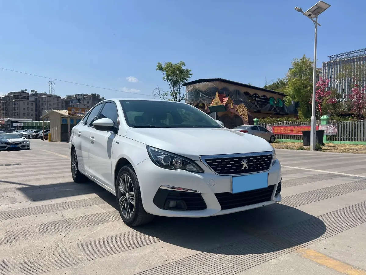 2019 Peugeot 308 1.2T 136HP L3 6AT,autocango,china used car exporter,china ev exporter,chinese used car exporter,chinese used ev exporter