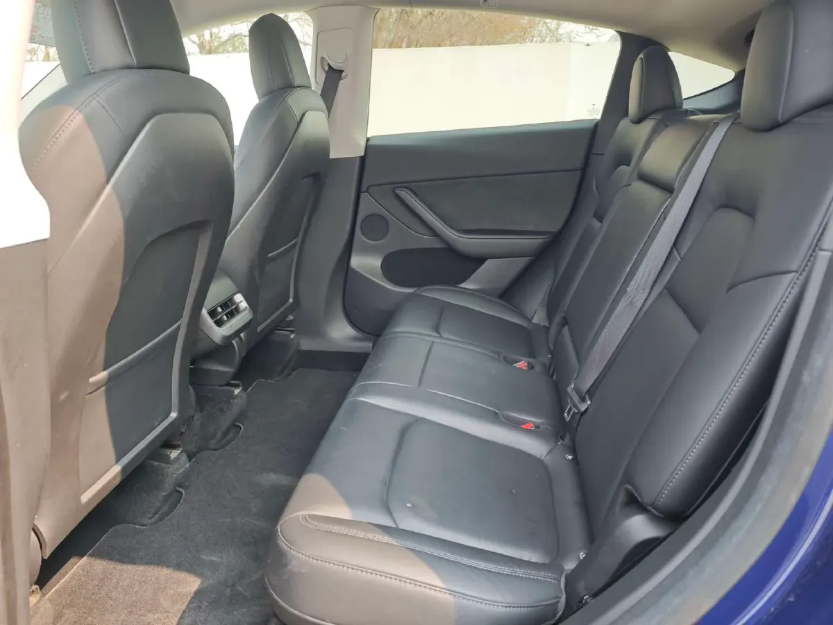 2022 Tesla Model Y BEV 60KWH,autocango,china used car exporter,china ev exporter,chinese used car exporter,chinese used ev exporter