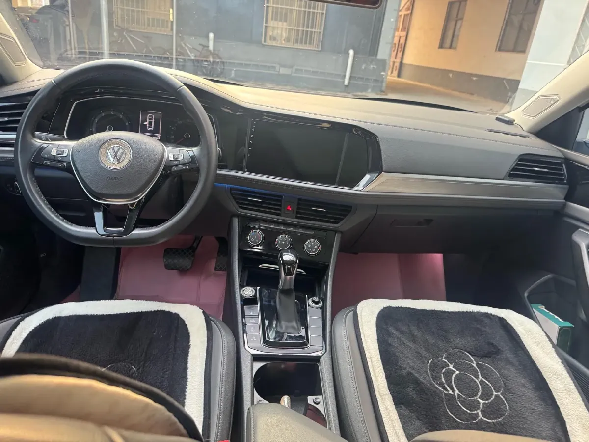 2020 Volkswagen Sagitar 1.2T 116HP L4 7DCT,autocango,china used car exporter,china ev exporter,chinese used car exporter,chinese used ev exporter