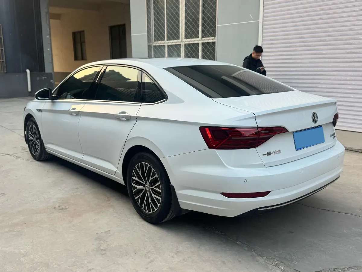 2020 Volkswagen Sagitar 1.2T 116HP L4 7DCT,autocango,china used car exporter,china ev exporter,chinese used car exporter,chinese used ev exporter