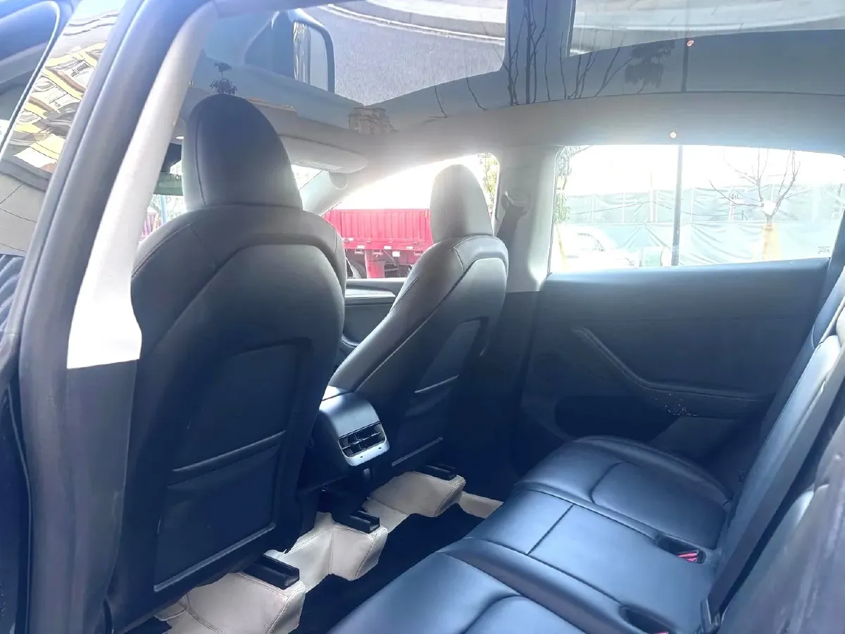 2024 Iveco OuSheng BEV 77.28KWH,autocango,china used car exporter,china ev exporter,chinese used car exporter,chinese used ev exporter