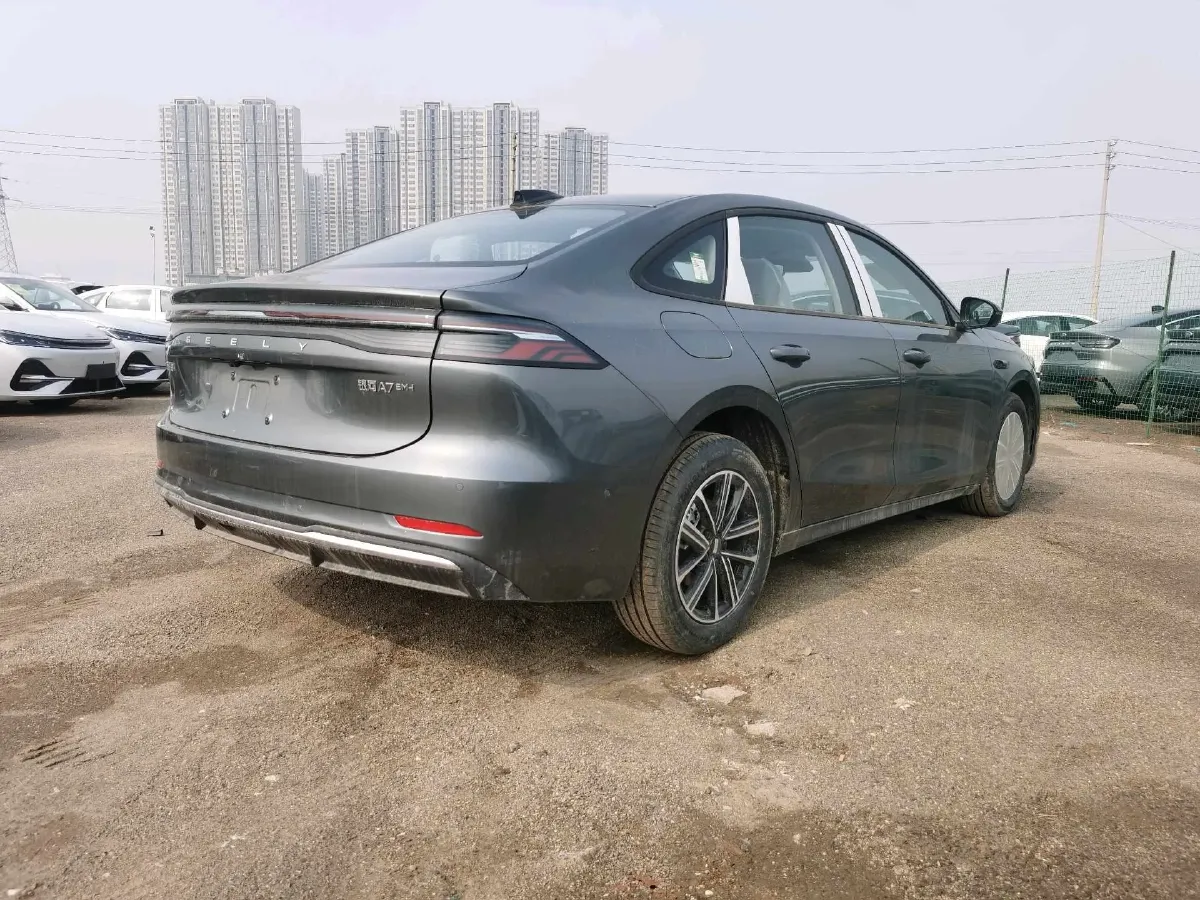 2025 Geely Galaxy A7 1.5L 112HP L4 1DHT PHEV,autocango,china used car exporter,china ev exporter,chinese used car exporter,chinese used ev exporter
