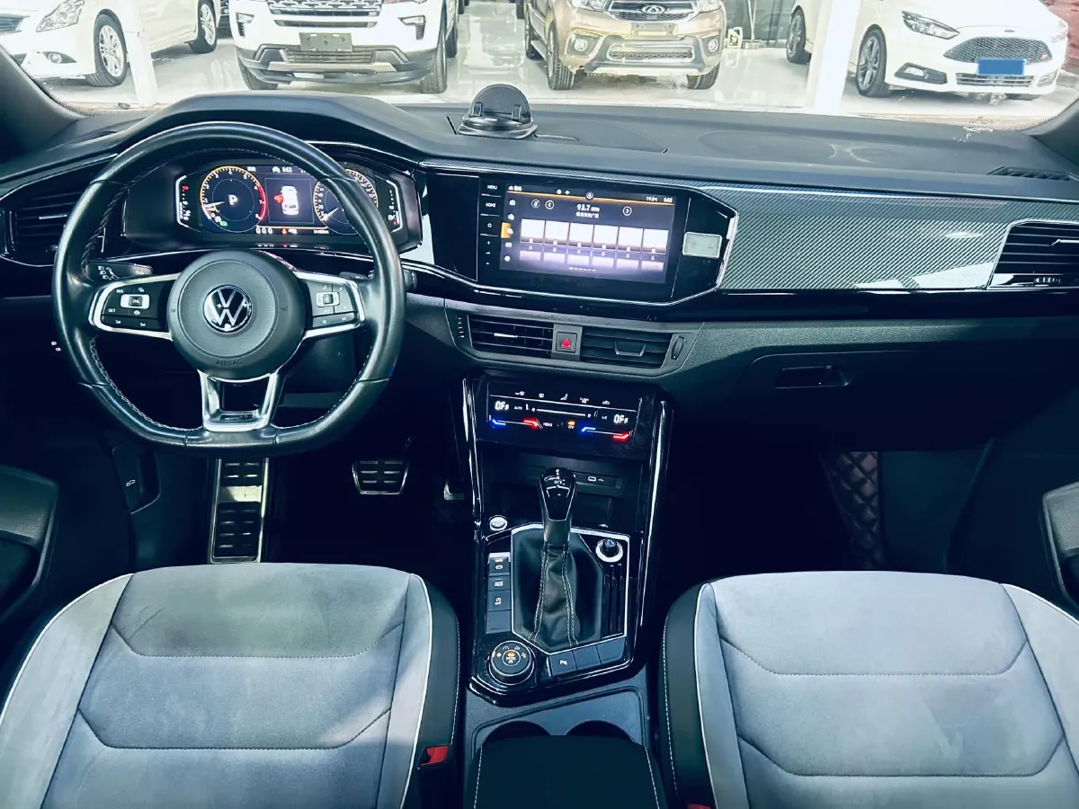 2021 Volkswagen Tayron 2.0T 220HP L4 7DCT,autocango,china used car exporter,china ev exporter,chinese used car exporter,chinese used ev exporter